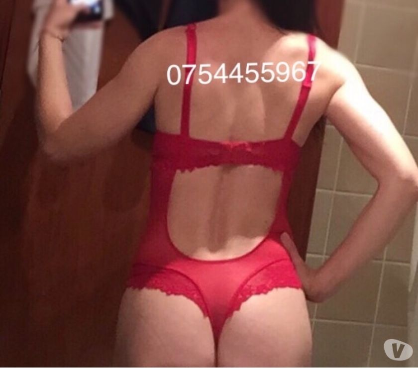 Service complet avec une beauté fatal
